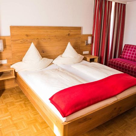 Landgasthaus Zur Linde, Neusatz Buhl Bagian luar foto